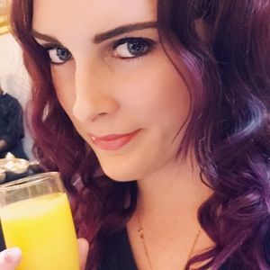 Meet your Posher, Carey